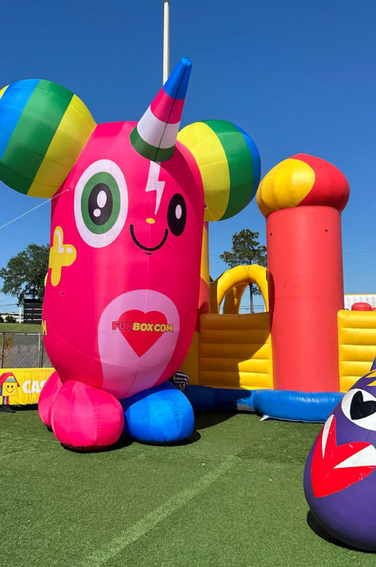 Funbox 13ft Inflatable character - DEEBO